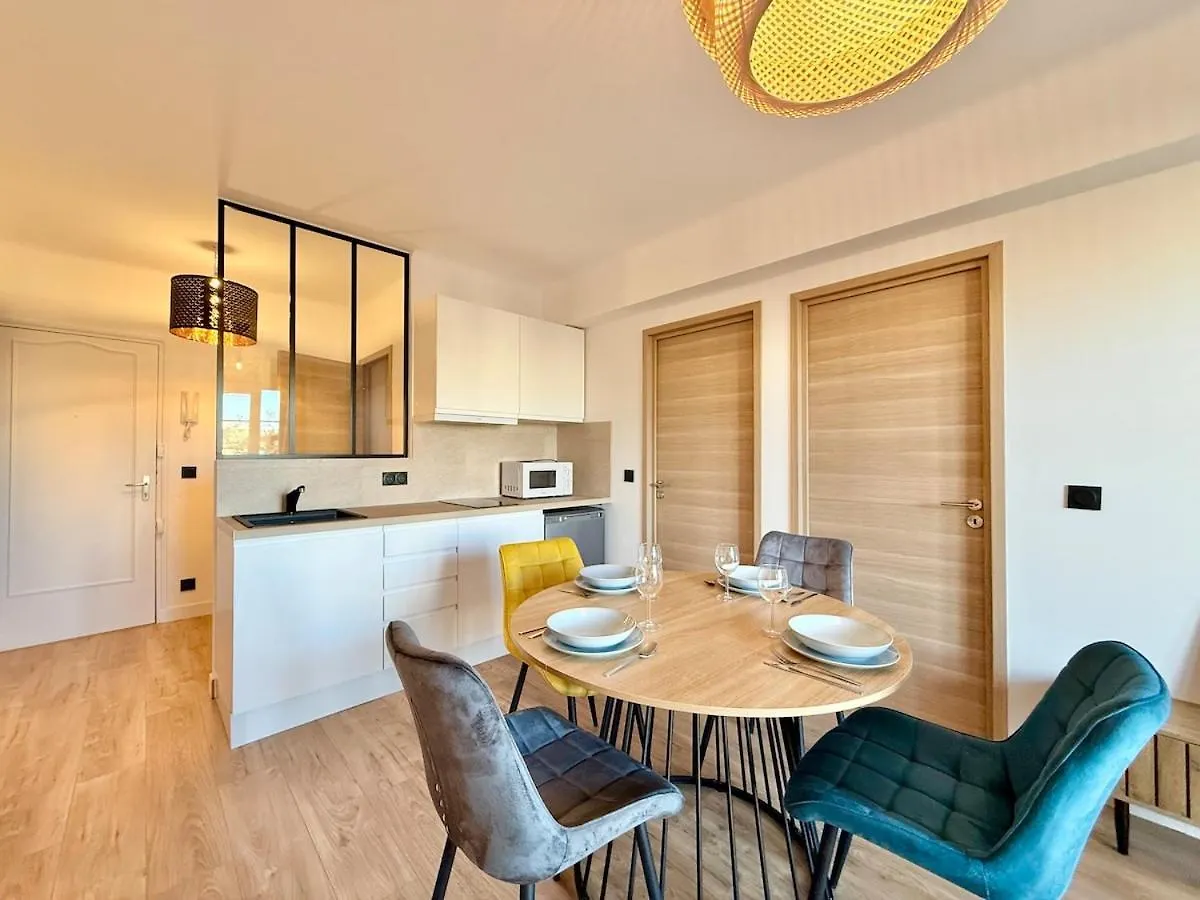 Apartment Magnifique F2 Proche Des Plages Antibes